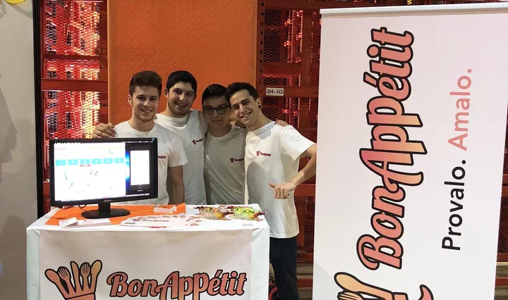 Il team di BonAppétit allo stand di Impresa in Azione