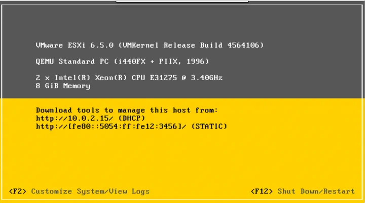Console di VMware ESXi 6.5 avviato nella VM KVM