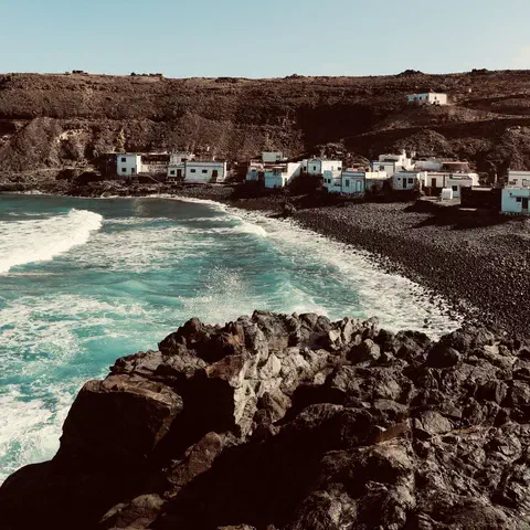 Foto 9 di 13, apri a grandezza piena