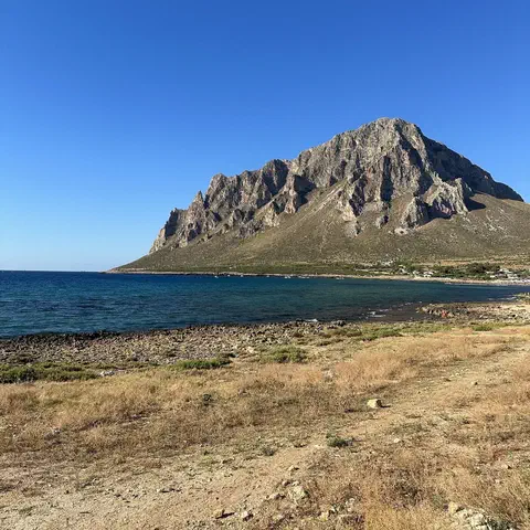 Foto 1 di 13, apri a grandezza piena