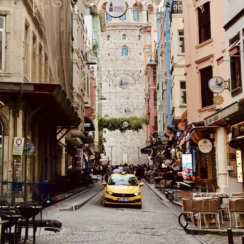 Foto 1 di 12, apri a grandezza piena